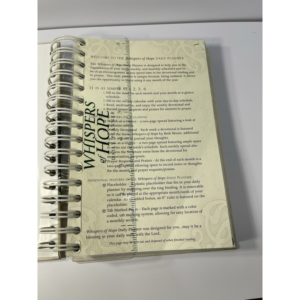 Whispers of Hope Daily Planner with Devotional by Beth Moore, Spiral bound - Picture 4 of 8